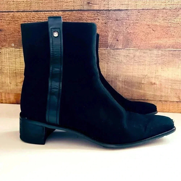 Stuart Weitzman Nylon Gore-Tex Waterproof Square Toe Ankle Boots - Picture 1 of 7